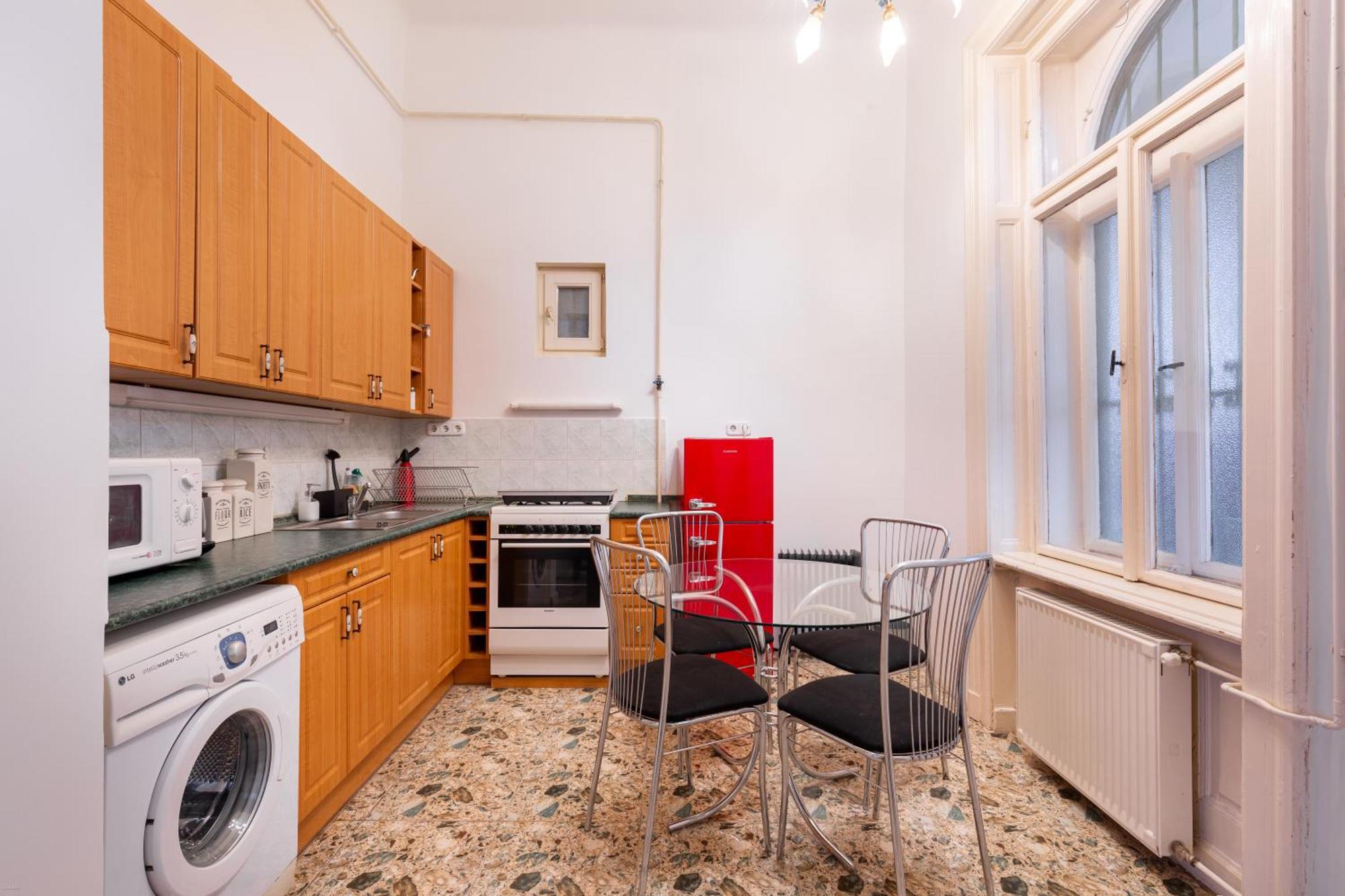 D8 Sphinx Apartman Budapest Ngoại thất bức ảnh